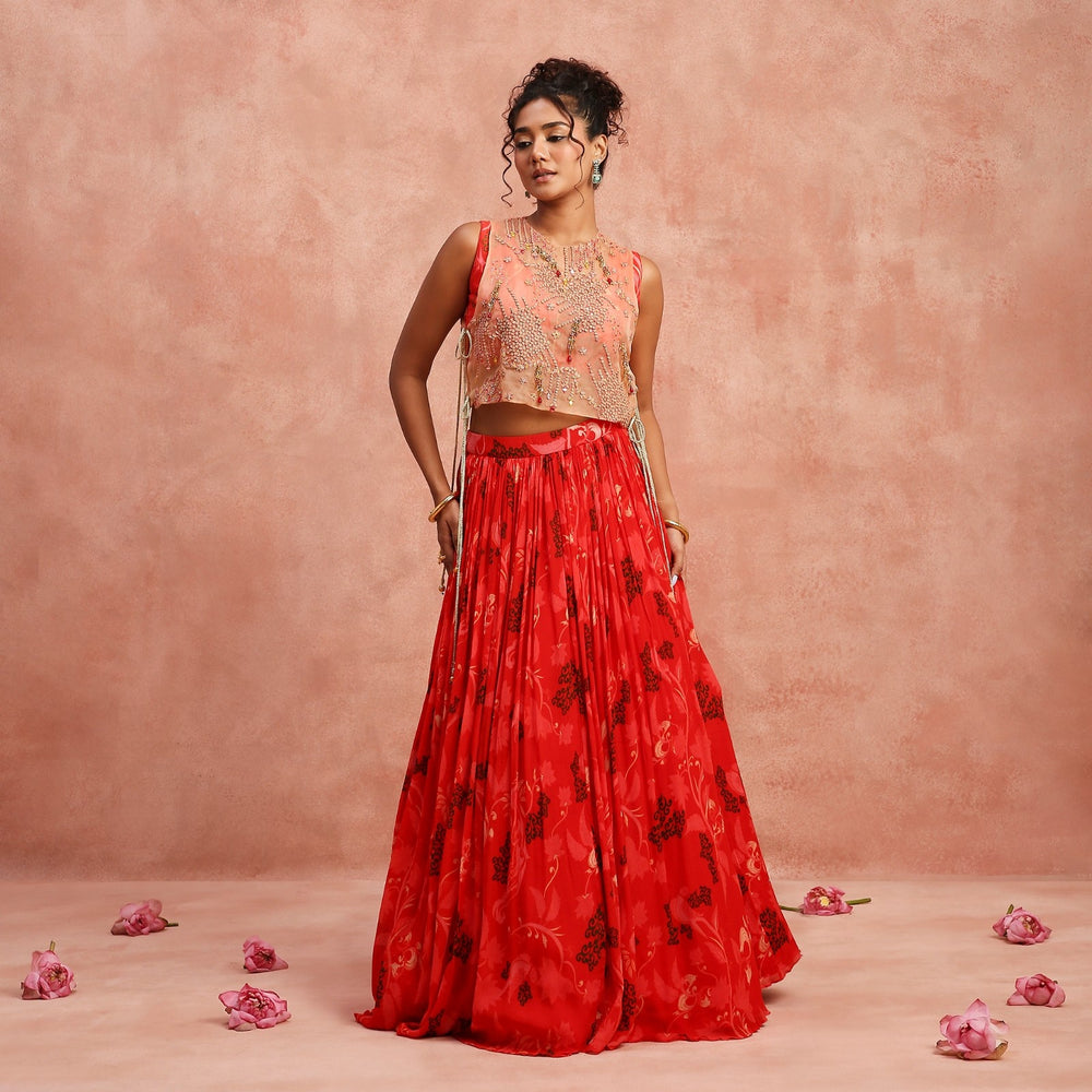 red light with short-cut bib