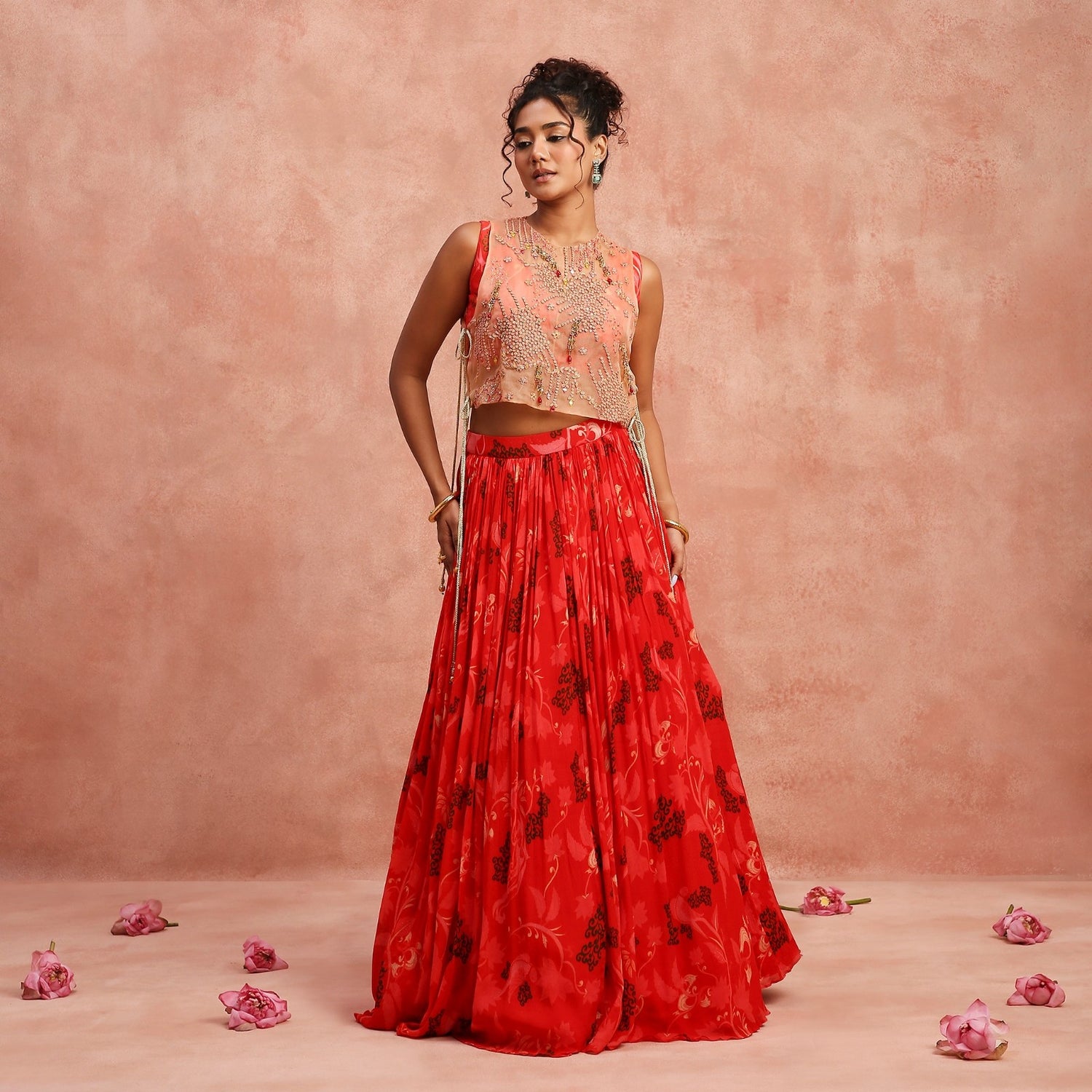 red light with short-cut bib